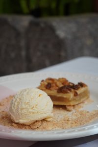 DSC00224 200x300